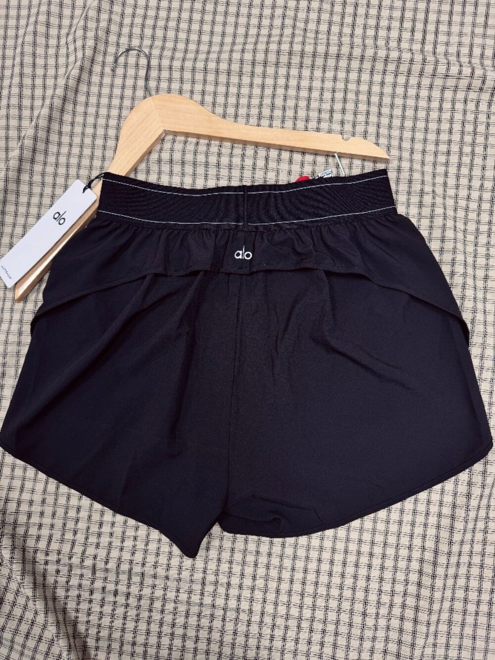 π₯ALO Yoga Match Point Short Black NWT | Chic Tennis | Golf Shorts πΊ - Picture 7 of 8